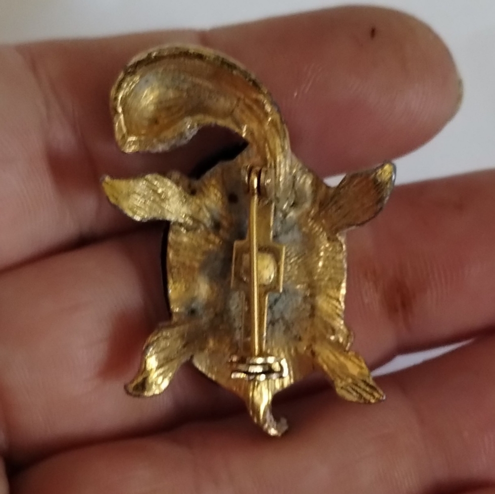 Vtg Guilloche Rose Gold Tone White Enamel Turtle Pin Brooch - Picture 4 of 4